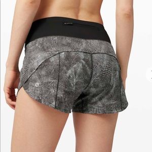 Lululemon Speed Up 4in short